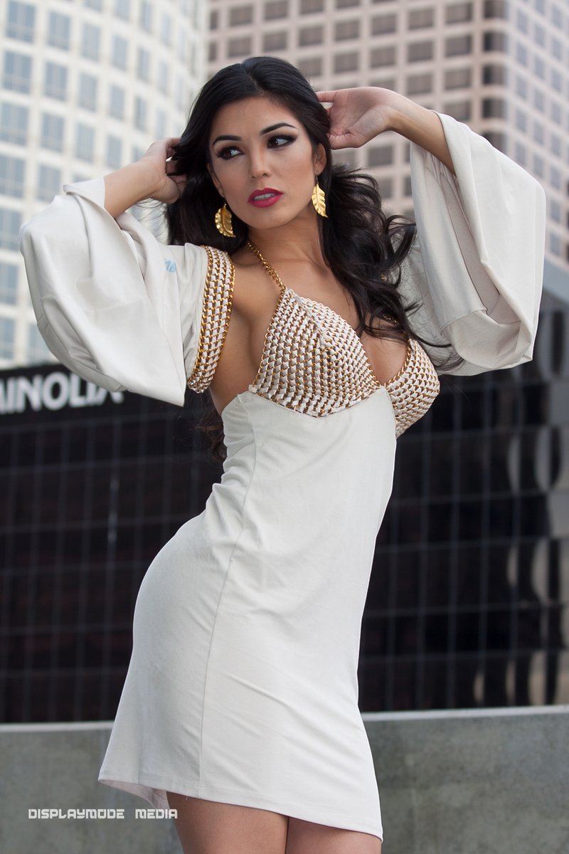 displaymode's tweet photo. Beso Moda Fashion Collection Model Tests
https://t.co/mjfgKEN4Vi https://t.co/hY2DSExcq1