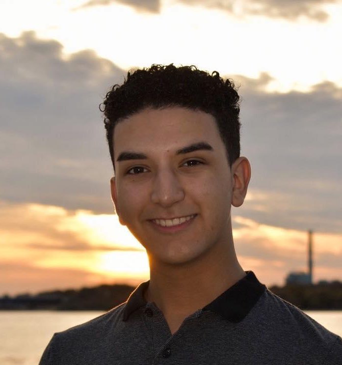 Break legs to @case_theatre alumni, DEREK RIVERA, as he makes his professional theatre debut tonight in JOSEPH AND THE AMAZING TECHNICOLOR DREAMCOAT at New Bedford Festival Theatre! #CasePride @JosephCaseHS