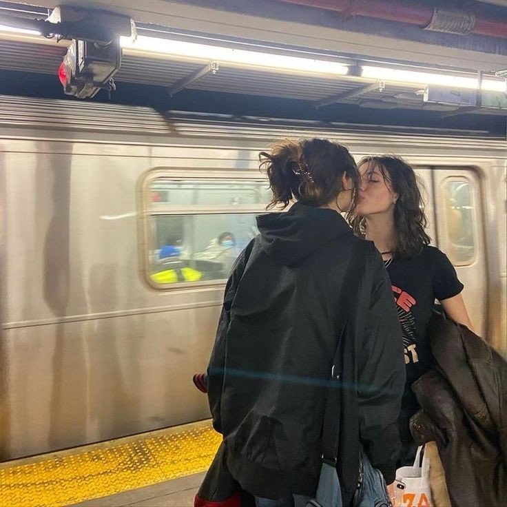 lesbixn (@iesbixn) on Twitter photo 