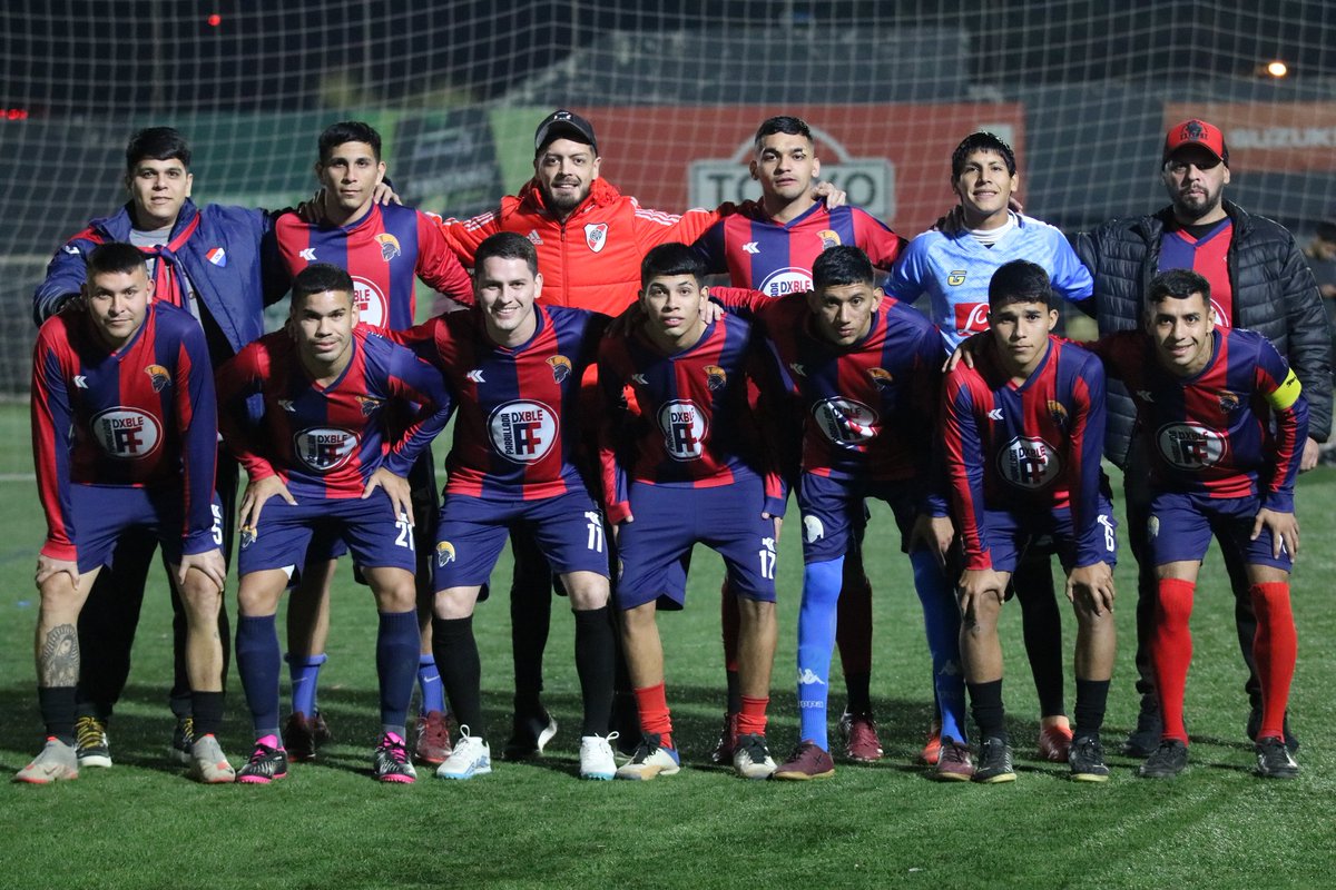 Ascenso y finalista🔵🔴
Que mucho huevo tiene este equipo👊🏼🛡
<a href="/ligadetuiteros/">Más Liga</a>