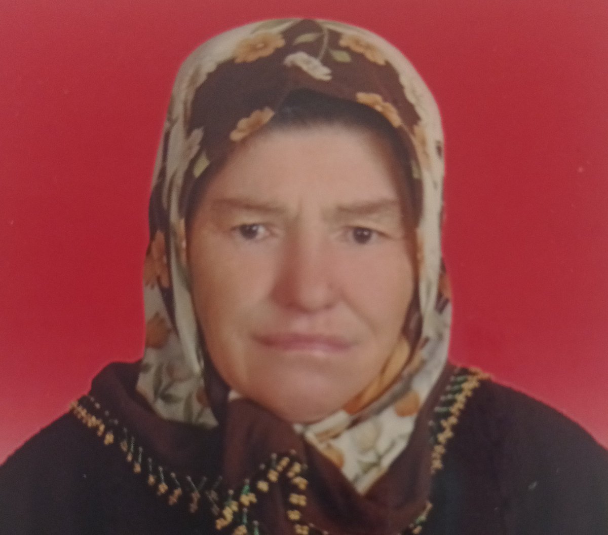 Canım Annem Emine KÖRPE Hakkın rahmetine kavuşmuştur. Allah rahmet eylesin mekanı cennet olsun inşallah.Nurlar içinde yat Anacığım.

Cenazesi 22.temmuz 2023 Cumartesi ikindi namazına müteakiben Malkara Doğan köy mezarlığına defnedilecektir.