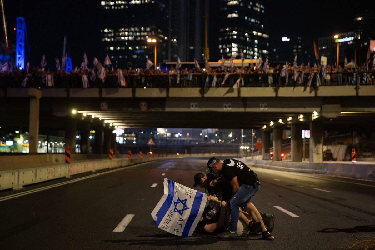 July 20th, 2023 - Tel Aviv Israel - Photo by Uriel Sinai

נתיבי איילון 20-07-23 צילום - אוריאל סיני