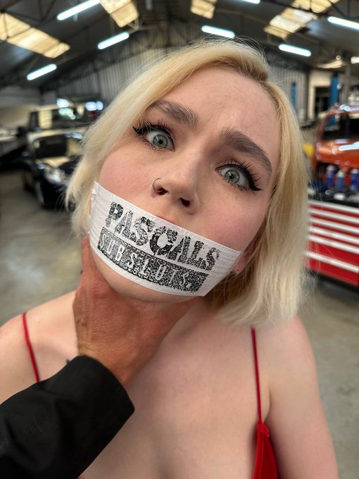 Look at my eyes, I&rsquo;m absolutely submissive! ⛓️I had shooting for @PascalsSubs 🔞 It was awesome! Thank<a href="/tag/bdsm"class="tags"><span>#bdsm</span></a><a href="/tag/submessive"class="tags"><span>#submessive</span></a>