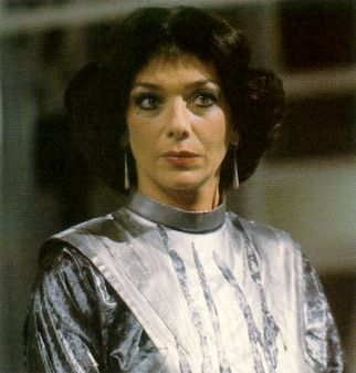 raskolnik2's tweet photo. Schau an. Ich wusste nicht, dass Jacqueline Pearce einen Gastauftritt in Doctor Who hatte. Die Servalan - Vibes sind stark. 🙂 #TheTwoDoctors https://t.co/YY2cwNVg3e