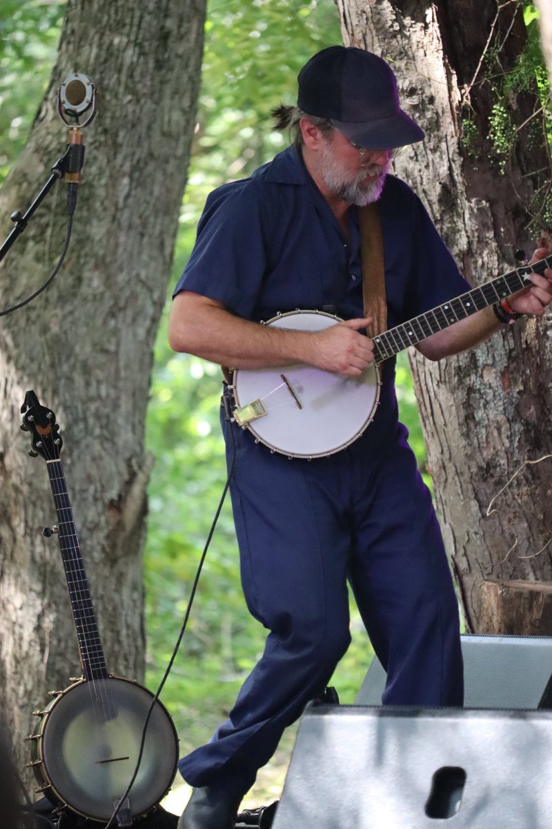 FERD is delivering some exciting tunes with their string styled storytelling at NMF… next up, Free Range!