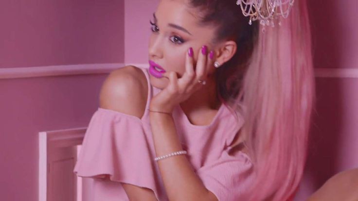dailysdw's tweet photo. barbie world 🎀 https://t.co/B7evmqNR9m