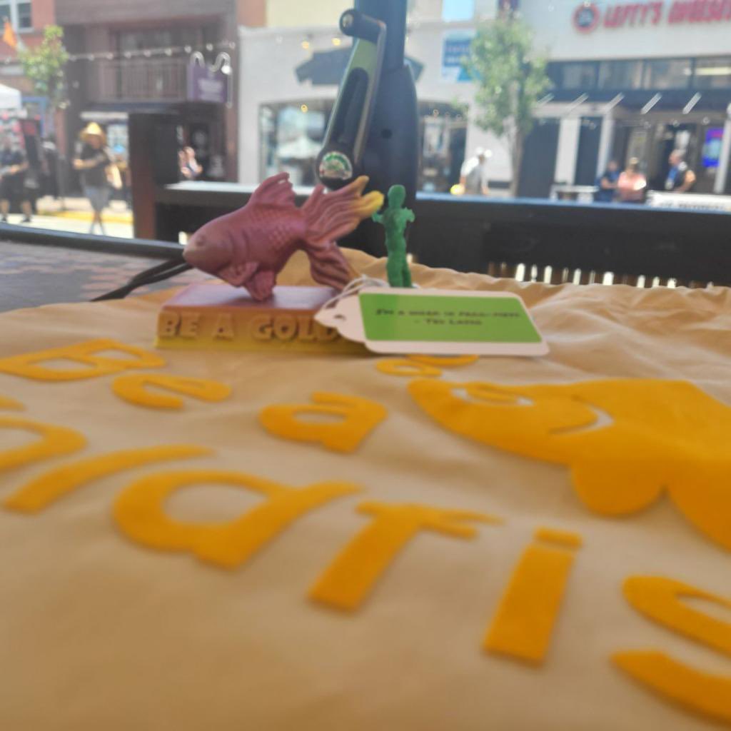 Be a goldfish drop #2 #critterdrop #lootdrop <a href="/geekyhooker/">Geeky Hooker</a>