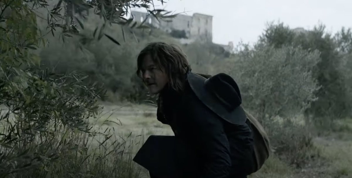 TWDUPromos's tweet image. DARYL DIXON IS BACK THIS FALL #TWDDarylDixon