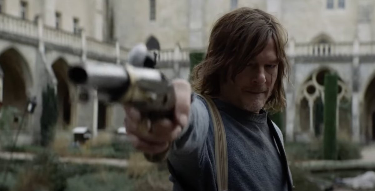 TWDUPromos's tweet image. DARYL DIXON IS BACK THIS FALL #TWDDarylDixon