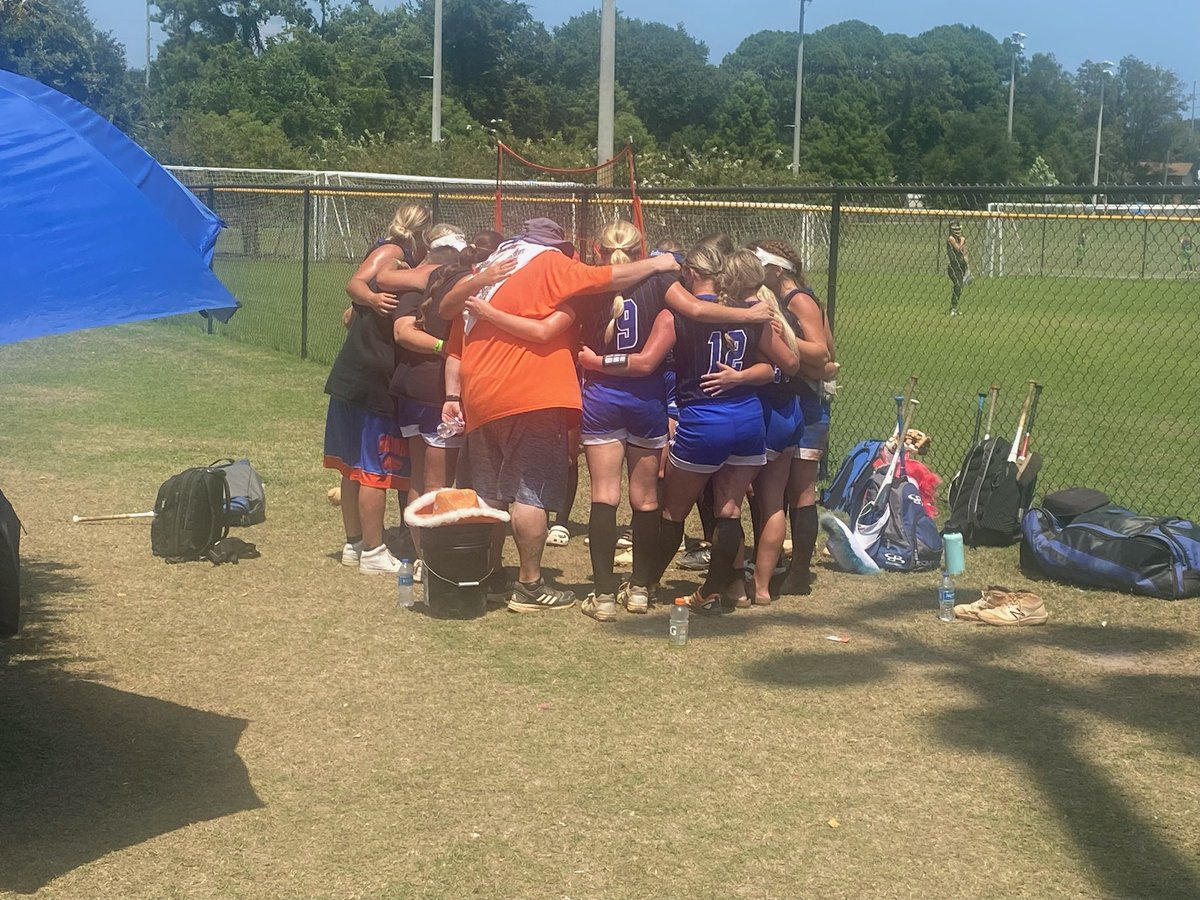 INGatorsCraft's tweet photo. 3rd place in Nationals. Not the end we had hoped for, but I am damn proud of these girls. I will post more when I have the words. 😭
Right now I will leave it at: I love this group more than they will ever know. They will always be my favorite softball players. Team 7 forever. 🫶🏼 https://t.co/q08ZjF7TSh