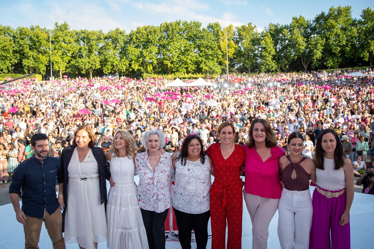 El domingo, regalémosle a nuestras personas queridas un país mejor y más libre.  

Con todas vosotras, si salimos a votar: lo conseguiremos.  

Este #23J #EsPorTi #VotaSumar23J