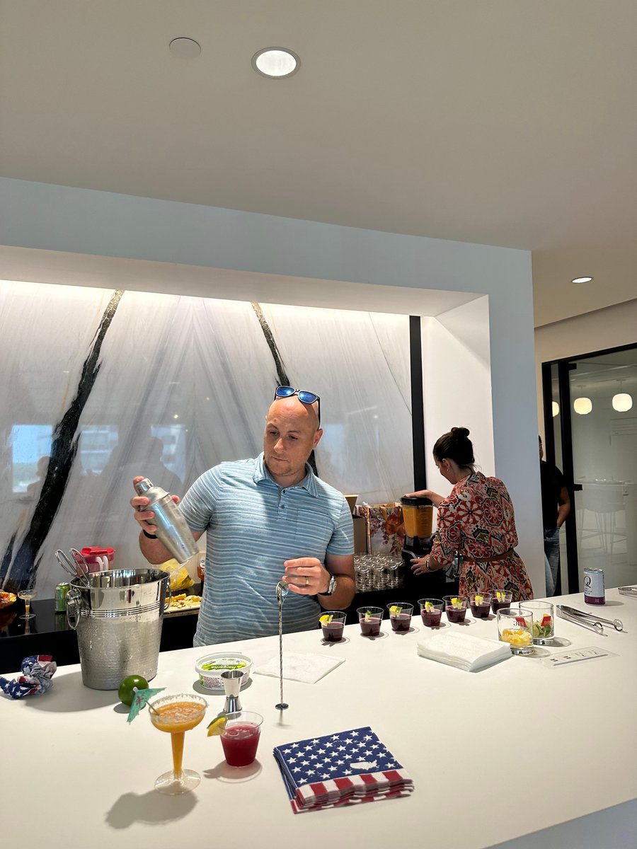 This month's Lunch &amp; Learn focused on intoxicating substances and how they affect you, followed by a lesson on making vibrant and fun mocktails! If you're looking for a company that prioritizes your health &amp; wellness, check out our current opportunities on our website. 🔗 in bio