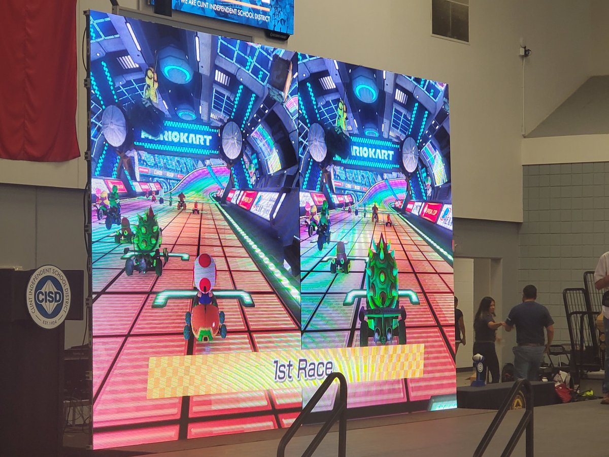 Playing some E Sports here at convocation. Battle of the band members of REMS and HMS. Who will win? #ClintISD100 #HMShawks