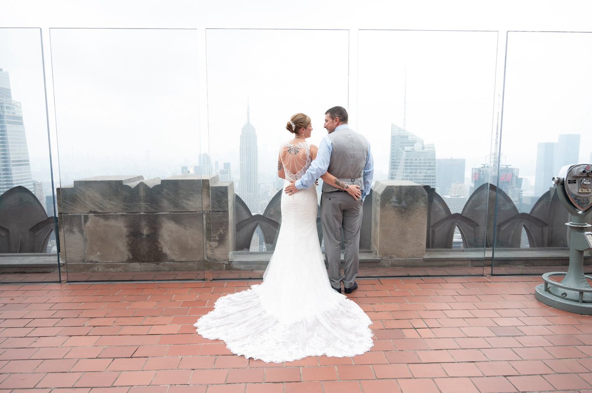 Hoͥlmͣzͫy tweet media