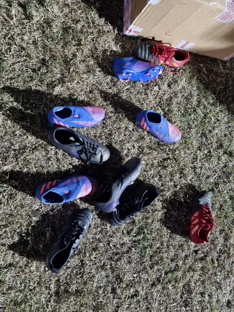 Eisenhaur79's tweet image. A special shout out to my special people the Birch, Nabe and Mkandawire families for their contributions. The originals contributors. Every bit counts. Thank you guys! 

#bootscollection #payitforward #tothenext