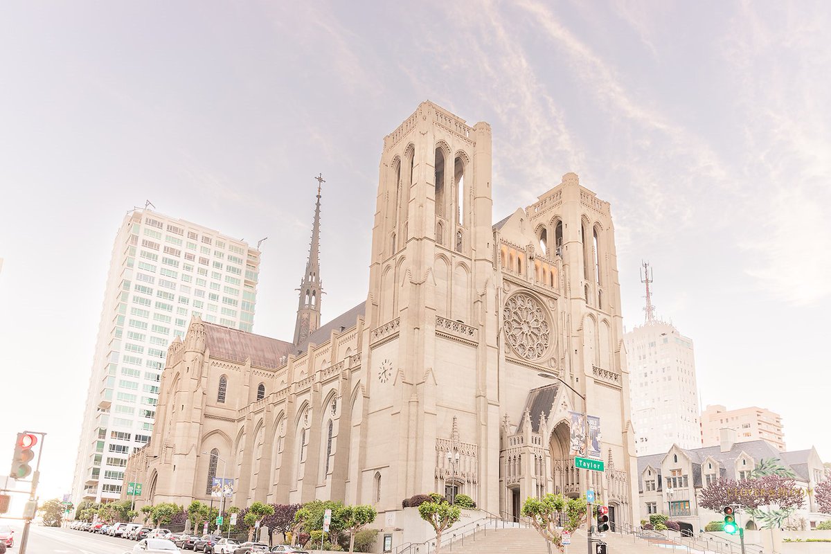 In honor of the memory of the iconic Tony Bennett, we'll be playing “I Left My Heart in San Francisco” on the cathedral's carillon around 3 pm. Join us if you can!