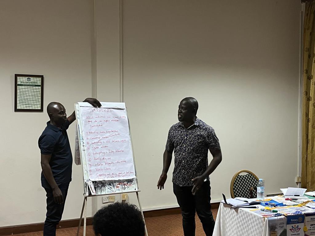 RCKla7Hills's tweet photo. 1.Which activities can buddy groups do got improve member participation? Presented by Rtn @Luyimad on behalf of Nakasero buddy group 
For example 
- celebrating members
All activities shd be centred at creating a sense of belonging “ They emphasised” https://t.co/M6fVc3Bs3D