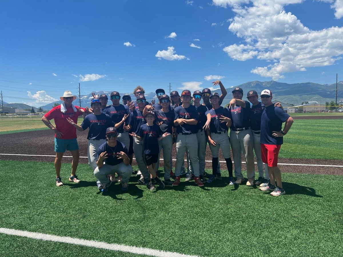 Warhawks4ever's tweet photo. Good day to be a Warhawk. Boys got off to 2-0 start. Pitchers were once again outstanding.  Did just enough on offense. Going to need to bring it tomorrow. https://t.co/NxYznJpdAE