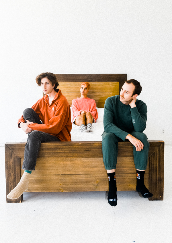 Alt Pop Trio FINISH TICKET Share New Single “Changing” From Forthcoming BETTER NOISE MUSIC Debut Release sropr.com/press-releases…