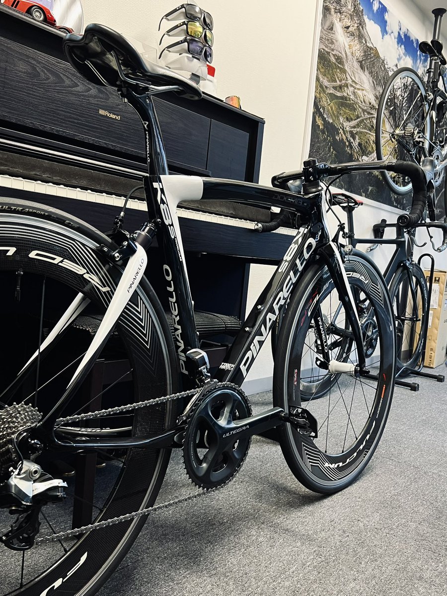 TqgHqo3OIWO6pOF's tweet photo. dogma k8-s
ピナレロとしてはレアな個体です、バラ完依頼でしたが、ただ組立するだけではなく外装依頼を変更し内装仕様にさせて頂き拘りのある組立整備チューニングにより仕上げさせて頂きました
#pinarello
#dogma
#k8s
#バラ完
#di2
#組立
#fulcrum
#redwind
#cult
#チューニング
#あさみフレンド https://t.co/bqBuO6oQOw