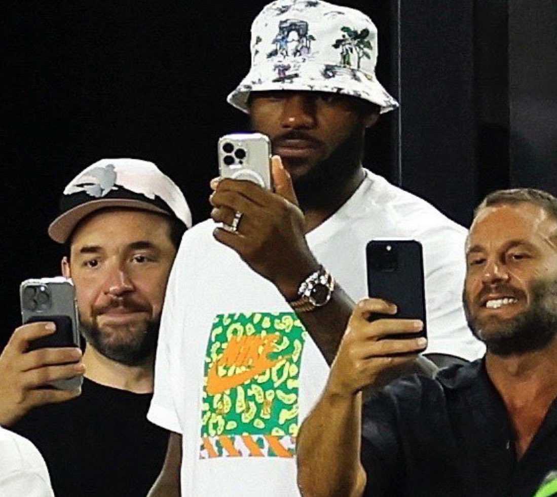 <a href="/BleacherReport/">Bleacher Report</a>