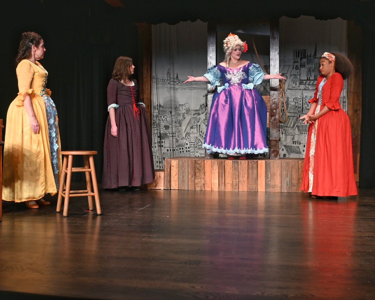 "You haven't seen THE REVOLUTIONISTS yet? Why not?" (Photo by Pam Burks)

THE REVOLUTIONISTS has its final shows Saturday at 2:00 and 8:00, and Sunday at 2:00, at the Arts Barn in Gaithersburg. Tickets and information: ssstage.org/the-revolution…