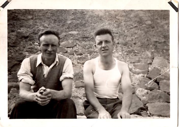 KathleenBonsall's tweet image. My sweetest ☘️UNCLE EUGENE 💚and Dad 40s Thomas Coleman Belfast 2 🇮🇪🫡 #WWll