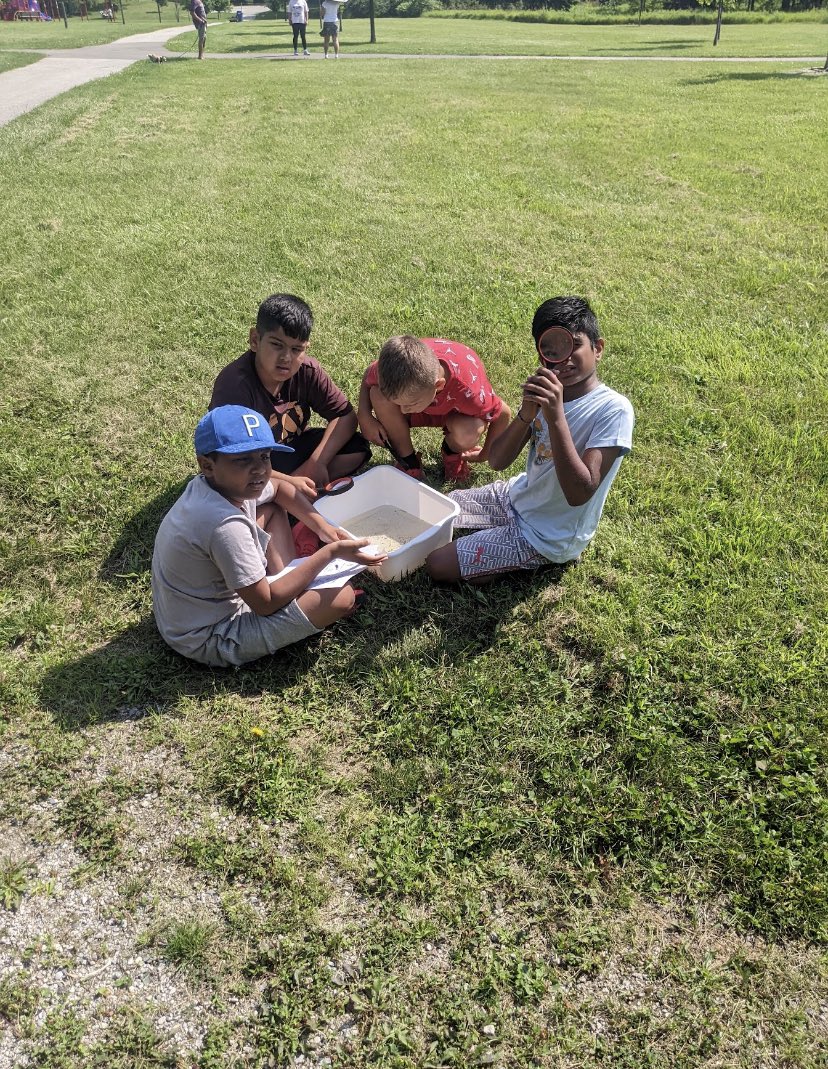 PMJS_TDSB's tweet photo. What a beautiful day for our PMJS summer school students to engage in a river study! #TDSBSummer2023 https://t.co/JxK62Fxnsb