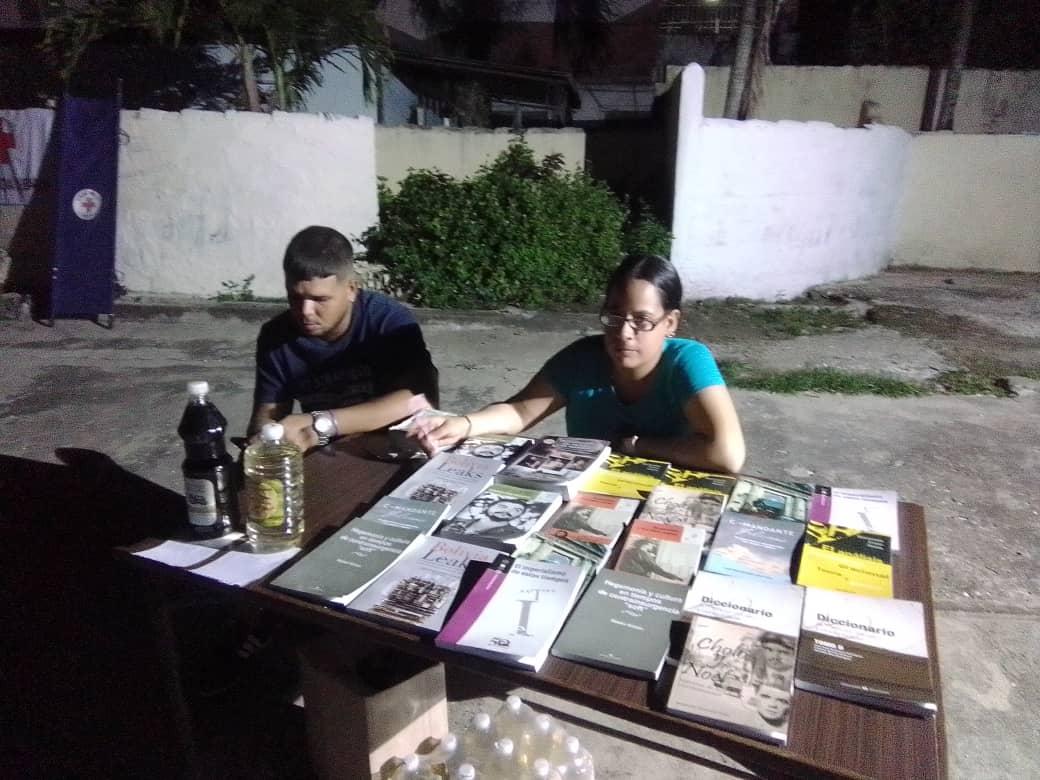 librocamaguey's tweet photo. 🎶🎸🎤 Sonido #DCuba para los habitantes del municipio de Vertientes, en la zona sur de la provincia de #Camagüey
#VeranoConAmor #CubaEsCultura #LibroCamagüey #musicacubana https://t.co/UVuCGIePU2