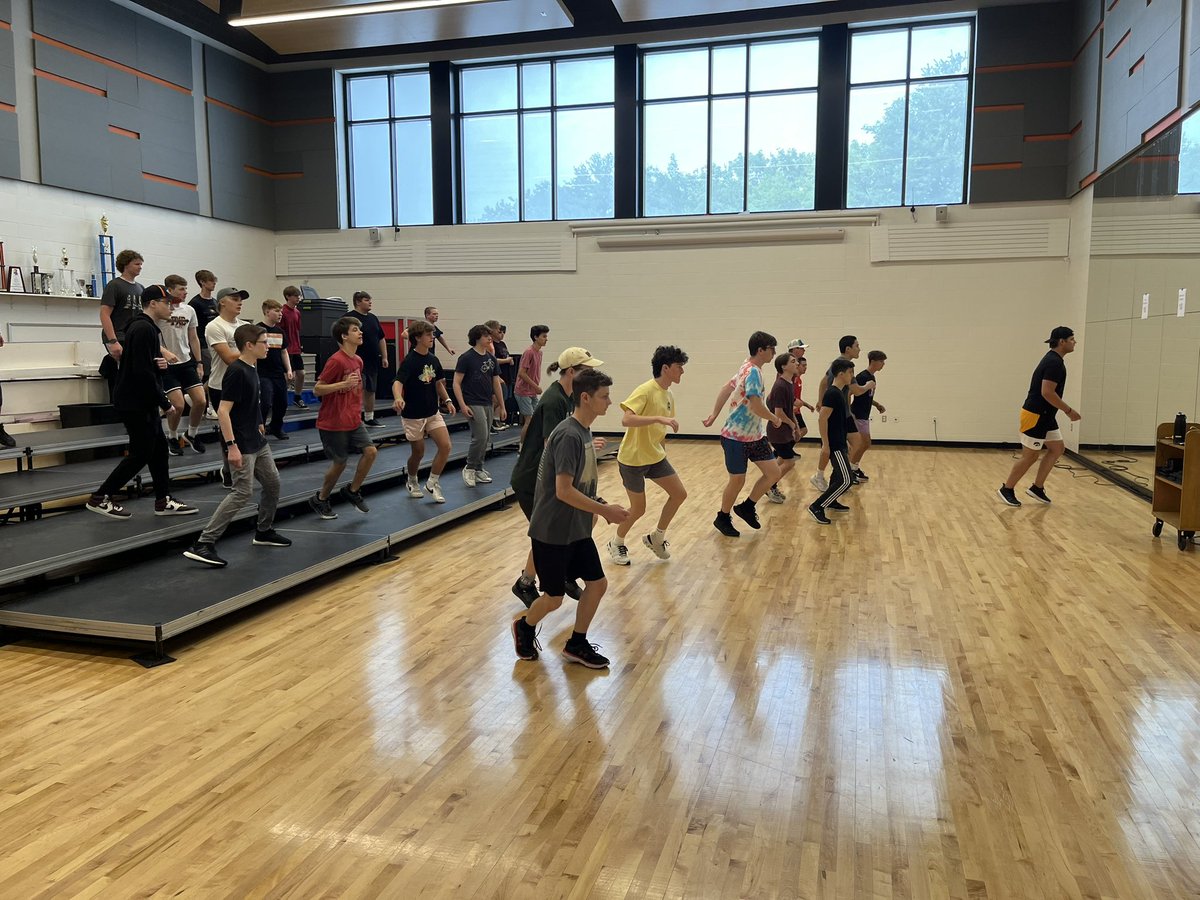 Show Choir 101 with Megan and Brandon! Bring on <a href="/StephenToddNYC/">Stephen Todd</a> week!