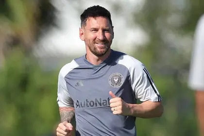 emaquix's tweet photo. "En 2022 queremos ser una de las mejores ligas del mundo", había proyectado Garber en 2015. Si bien aún está lejos, #MLS no tiene techo para crecer, sobre todo ahora con el apoyo de Messi, el mejor jugador de la historia #GOAT𓃵 https://t.co/WlDXtrWAX7