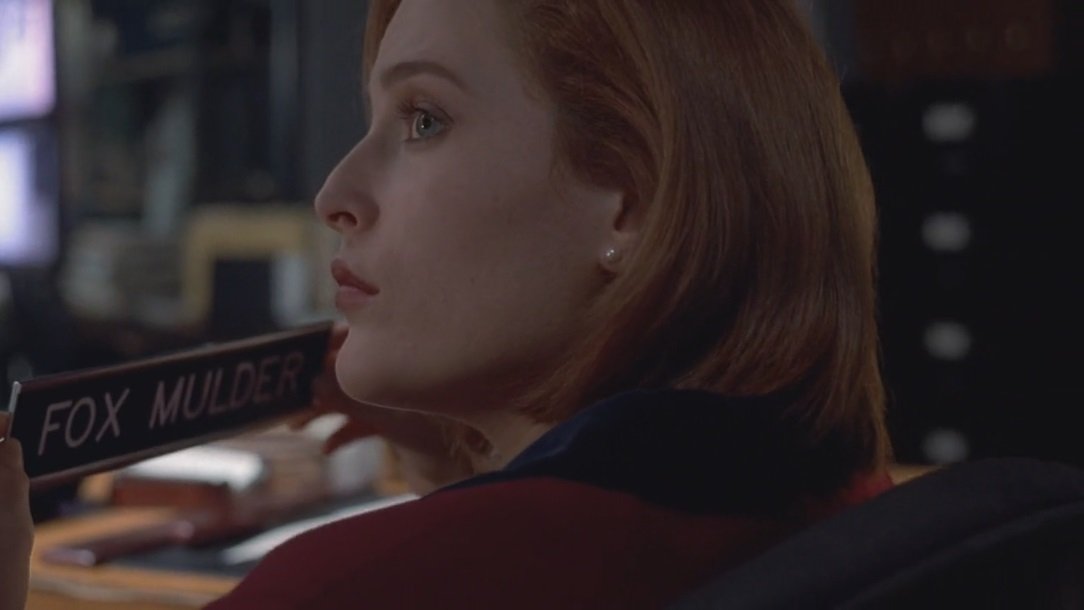 everyxfile's tweet photo. S04 E13 - Never again 

Directed by: Rob Bowman https://t.co/wf9EqpgIZk