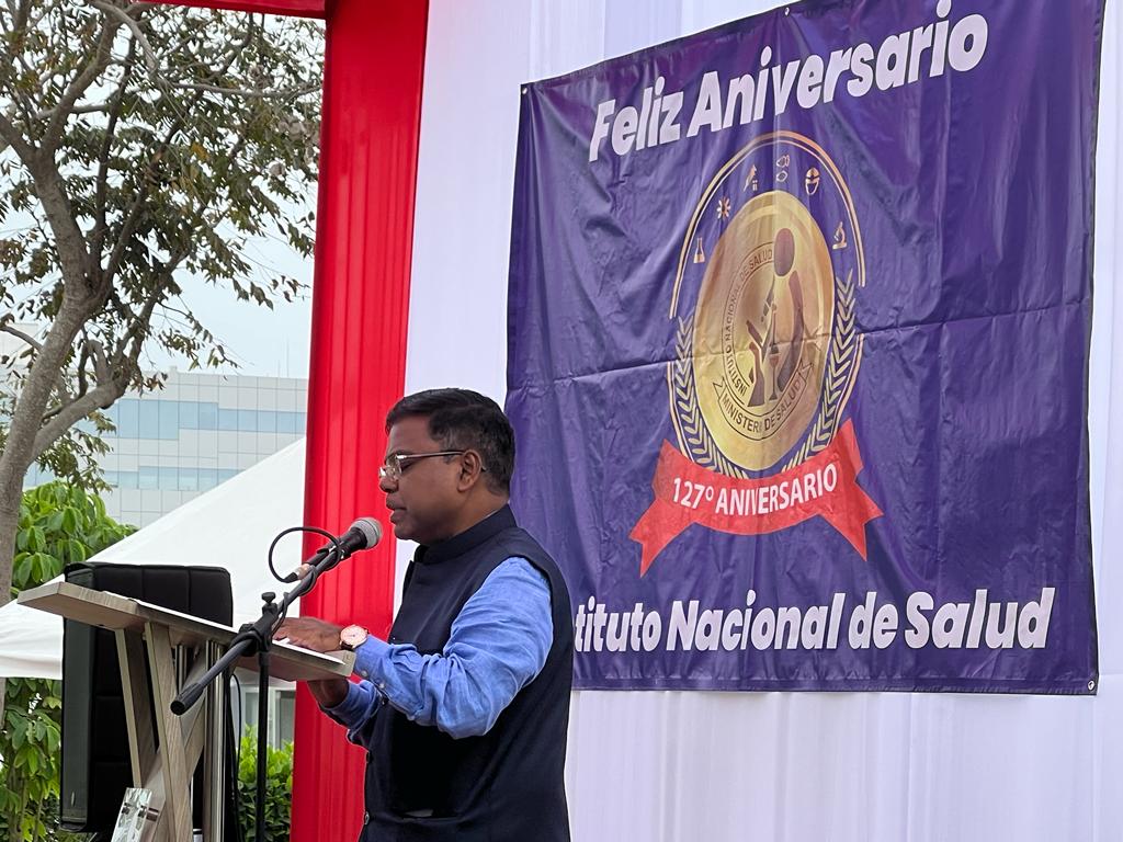 <a href="/eoilima/">India in Perú</a> conducted a Walkathon <a href="/INS_Peru/">INS_Perú</a> for promoting #MissionLiFE.
Amb.<a href="/VishvasSapkal/">Vishvas Sapkal</a> spoke on the importance of adopting a sustainable lifestyle as part of #MissionLiFE

<a href="/IndianDiplomacy/">Indian Diplomacy</a>