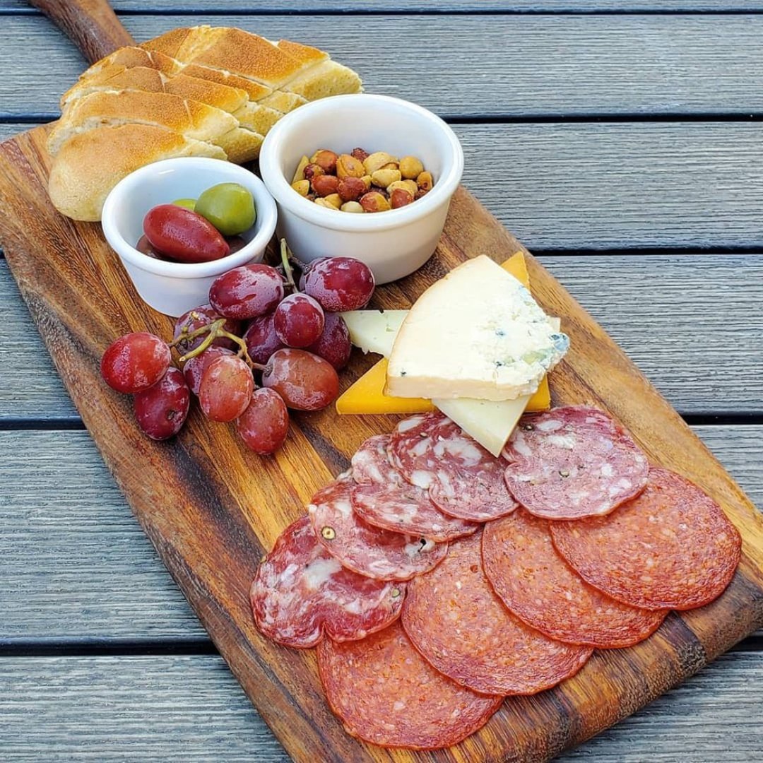 Meat and Cheese. The dynamic duo. 💯😉