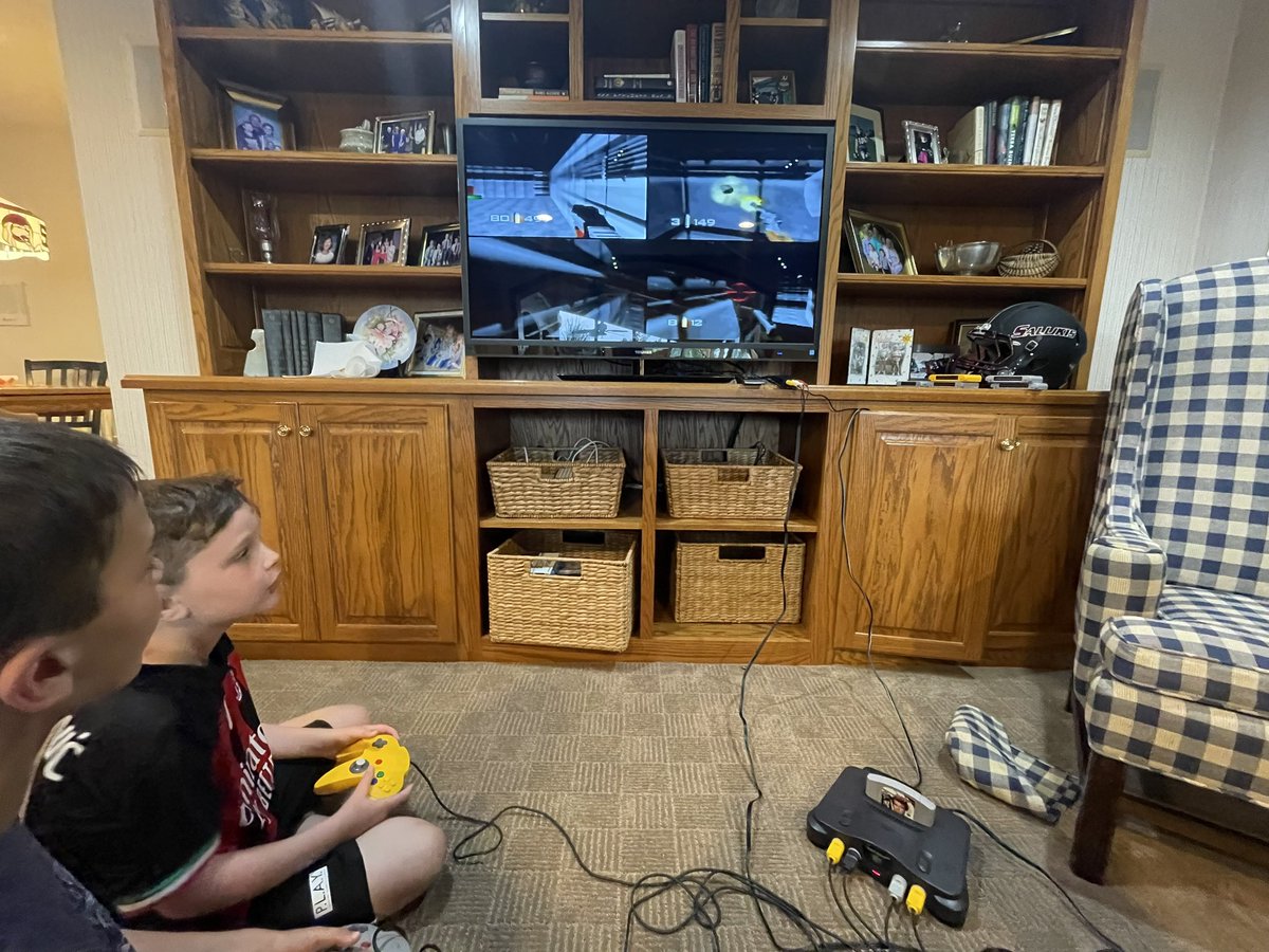 Very General Orthopaedist tweet media