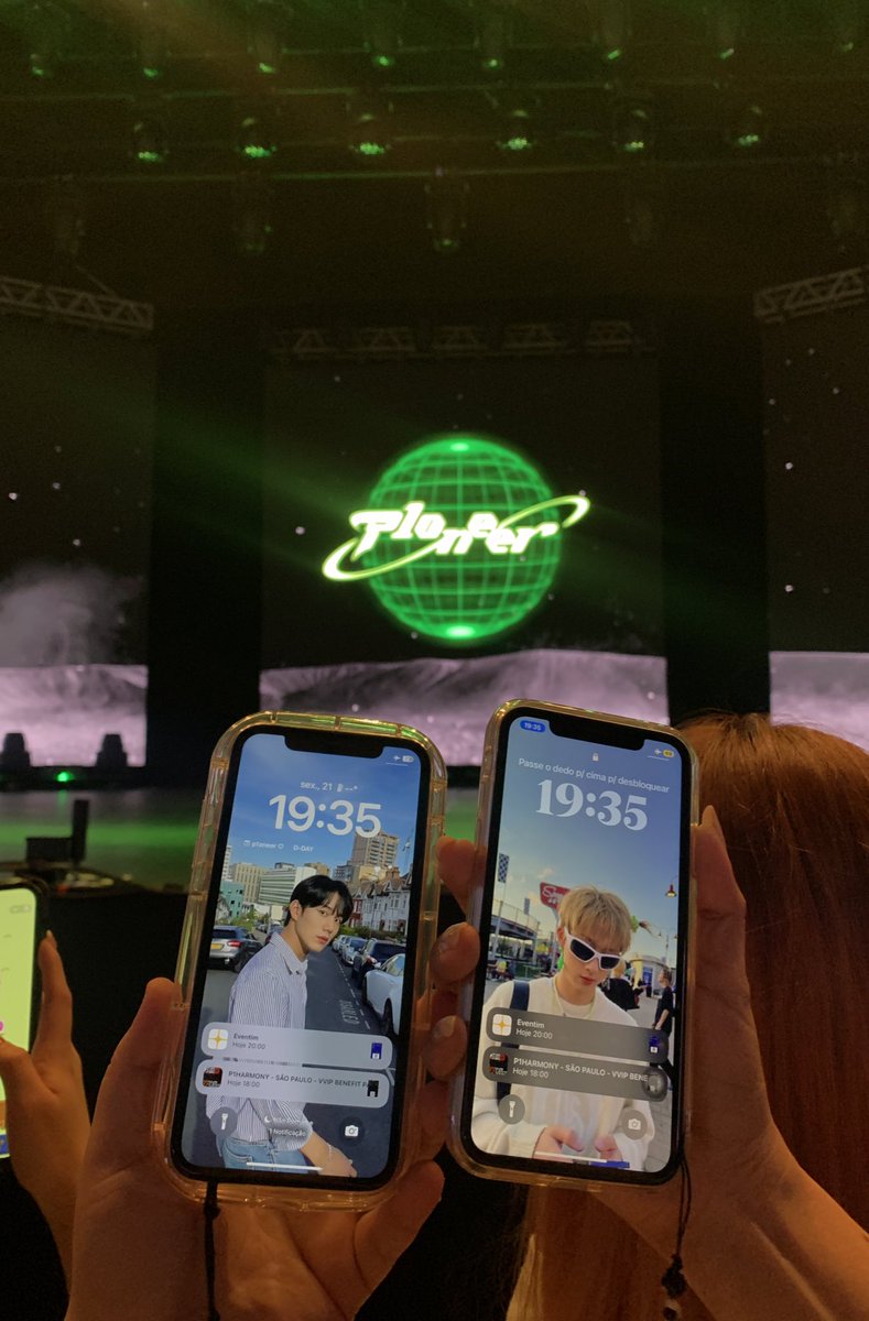 0514rewind's tweet photo. as irmãs p1ece 💚 @rafmndr https://t.co/wSxUuR0JnC