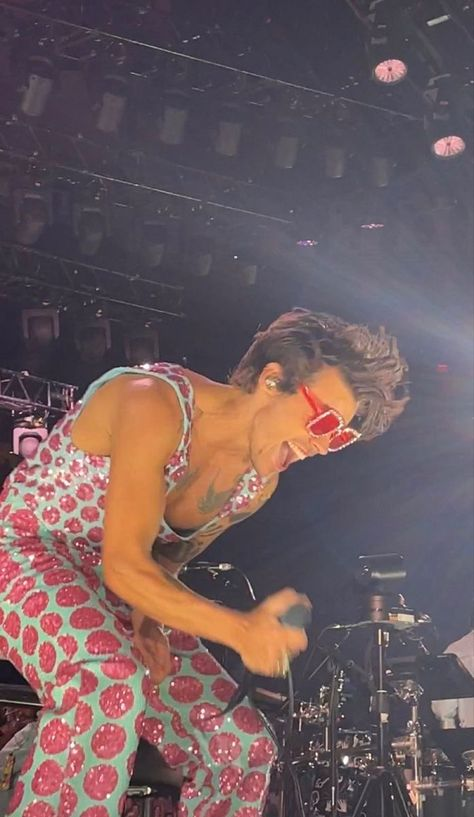 oBvIoUsLy_penni's tweet photo. 27th of august. 2022. 

new york city, u.s.
~ madison square garden https://t.co/M4GaqMWlR6
