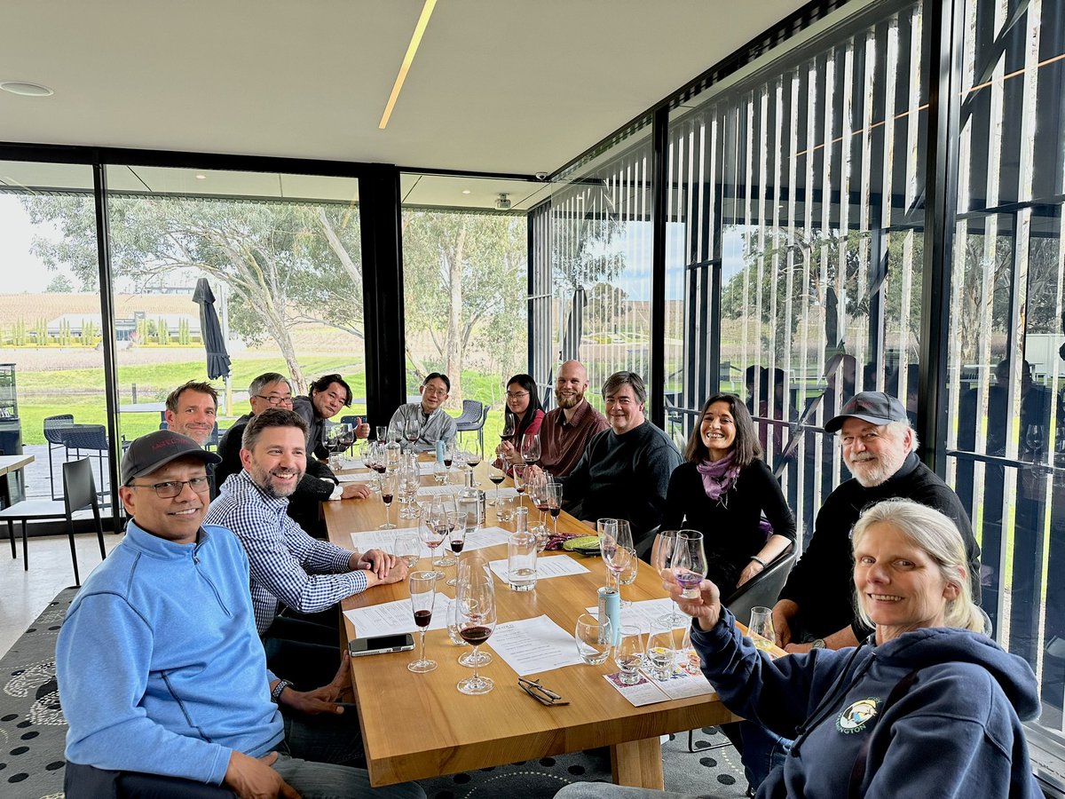 AddisonDuda's tweet image. Great people and fantastic science at #ICBIC20. I’m so fortunate and thankful to have given a talk on my thesis work with @FranzLabDuke 🦠🧪 A huge thank you to @SBICofficial for allowing me to make the trip to Adelaide