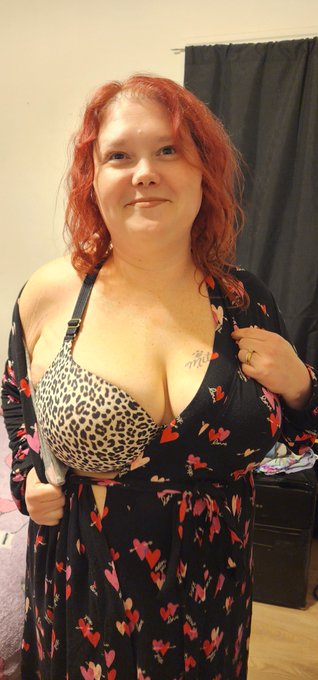 Hi everyone! It's been a long day, but I am here! I will be going live tonight at midnight Standard Central<a href="/tag/hopetoseeyouthere"class="tags"><span>#hopetoseeyouthere</span></a>