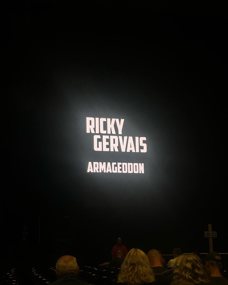 NataliemCharles's tweet photo. @rickygervais you’re absolutely incredible! I adore the work you do for animals and we’ve been fans for years! We just had to get the best seats to see such a legend live at Liverpool! Pretty please come back soon! #woke #Timmy 💚😂 @MandSBankArena https://t.co/ZQ3u7jwFNd