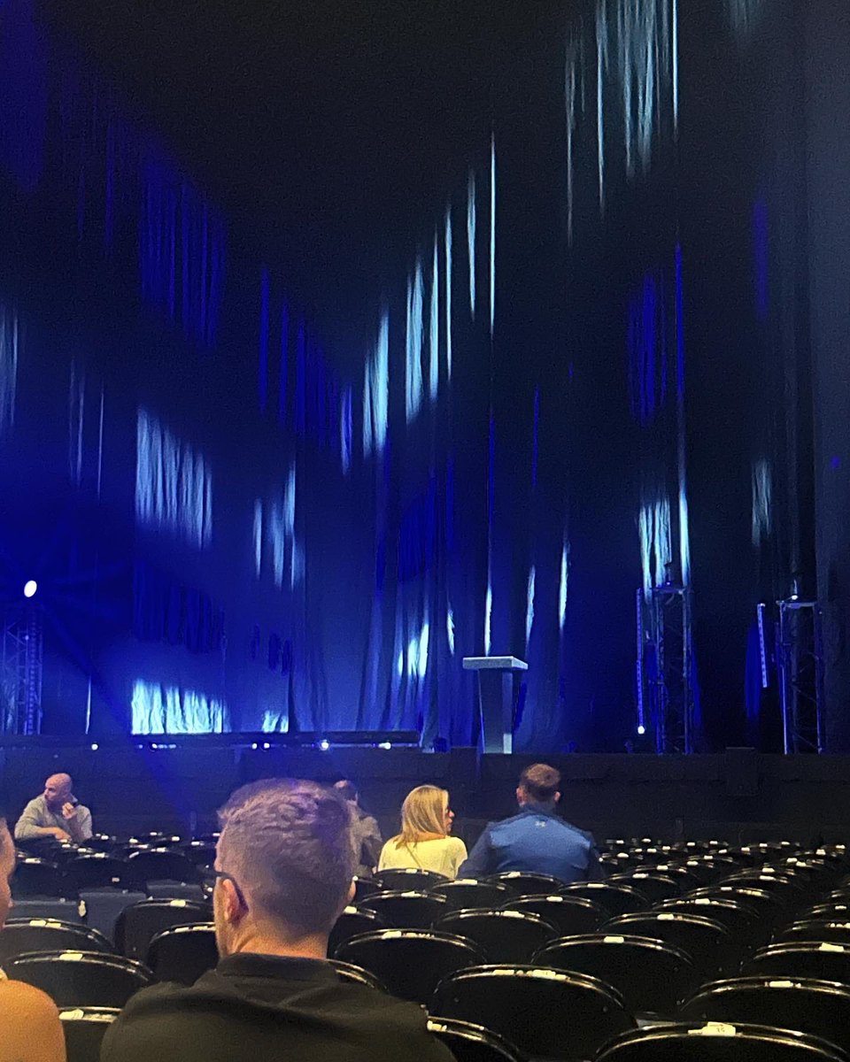 NataliemCharles's tweet photo. @rickygervais you’re absolutely incredible! I adore the work you do for animals and we’ve been fans for years! We just had to get the best seats to see such a legend live at Liverpool! Pretty please come back soon! #woke #Timmy 💚😂 @MandSBankArena https://t.co/ZQ3u7jwFNd