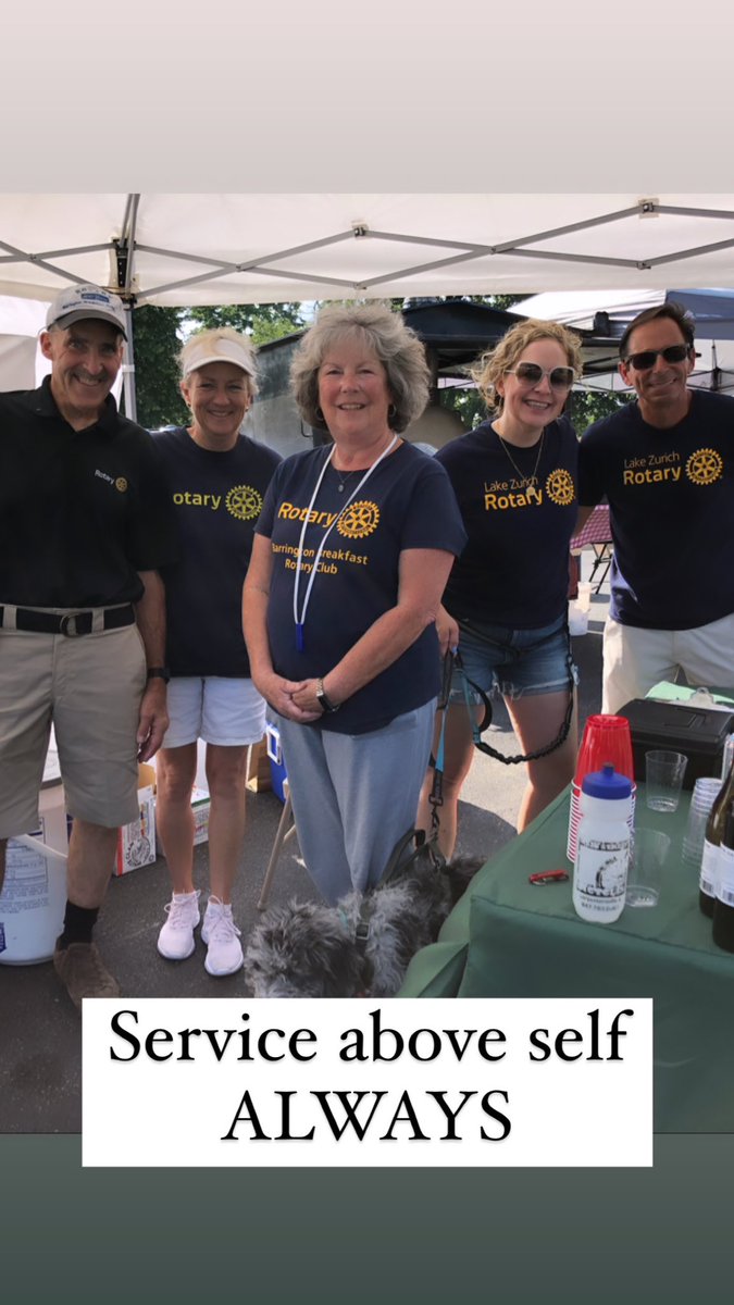 connectingLZ95's tweet photo. Service before self always. #serviceheart #rotaryinternational #d95 #lakezurich https://t.co/abLZwua0JJ