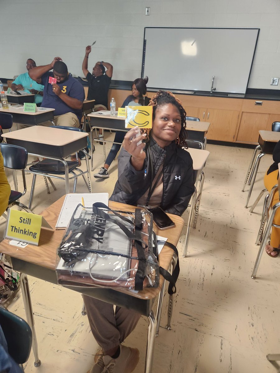stacyrsalter's tweet photo. #EducatorsLaunch2023 Choice Day, 3 sessions of High Impact Instructional Strategies - Multiple Choice Hold-Up cards. Quick and easy way to check for understanding in the closing. #PreparedNewTeachers @HenryCountyBOE @Math_HCS #TotalParticipationTechniques https://t.co/2yvPpeox3Y