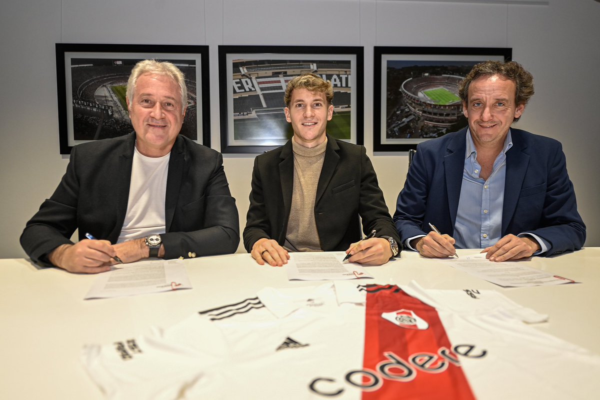 #RiverPIate ⚪🔴⚪ tweet media