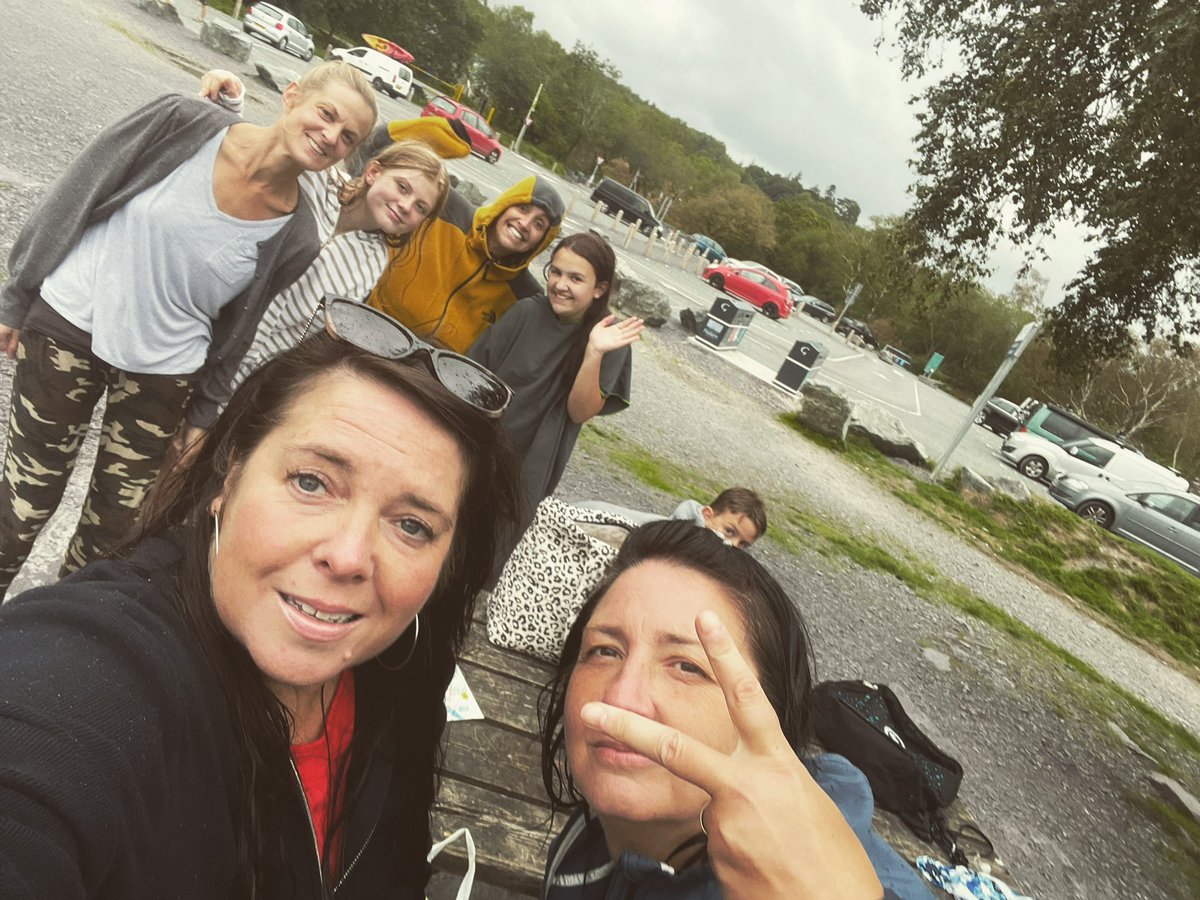MissBlodynTatws's tweet photo. Cold, dramatic swim tonight! Schoolโs out and we dipped! Letโs hope the weather realises itโs summer too ๐
#oer #nofio #coldswim #friends #Swim #padarn #llyn #cold https://t.co/Ww4DYEDyKM