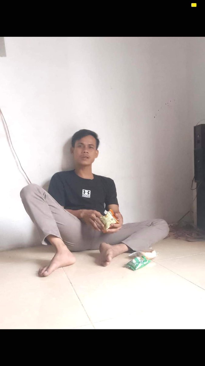 AnggaewoksYP's tweet photo. Bila Menemukan Mobil Honda CR-V Turbo Hitam NOPOL B 1675 VJC Tolong Di Stop, Mobil Telah Dibawa Kabur Oleh Orang Ini... Bila melihat Hub.08132074919 

@infoSerang 
@InfoCilegon 
@infopandeglang 
@InfoBanten 
@infolampung 
@infojakarta 
@infojabar 
@infocirebon 
@InfoJatengNews1 https://t.co/KkLyA7nf1D
