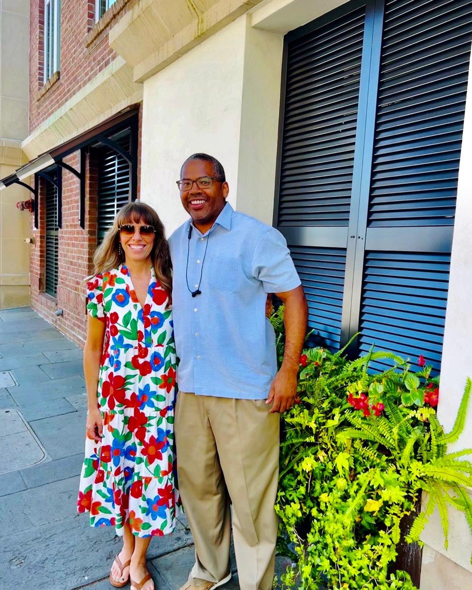 terrencegallman's tweet photo. We’re soon off to the grand of things! #filmcity #finance #entertainment #charleston #southcarolina #wallstreet #nyc #losangeles #peytontheodore https://t.co/Ehqtwk1Xfv