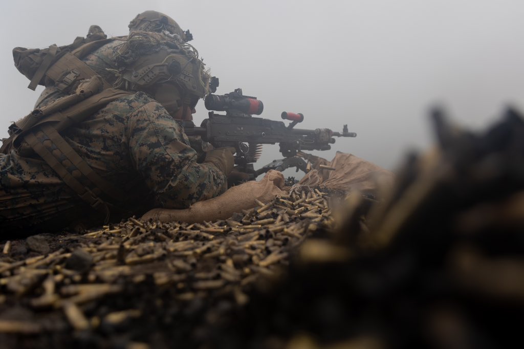 3d_Marine_Div's tweet image. Our #Marines 3d Battalion, 6th Marines, execute unknown distance live-fire training at Combined Arms Training Center Camp Fuji, Japan. 

Live-fire training is used to sustain tactical #proficiency and combat marksmanship skills.

(@USMC 📸 by Cpl Noah Masog)