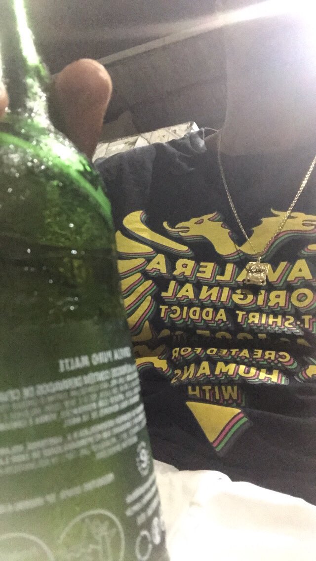 45Amarelo's tweet photo. Só fé ✨🙏 https://t.co/Kv0GNUKAzH