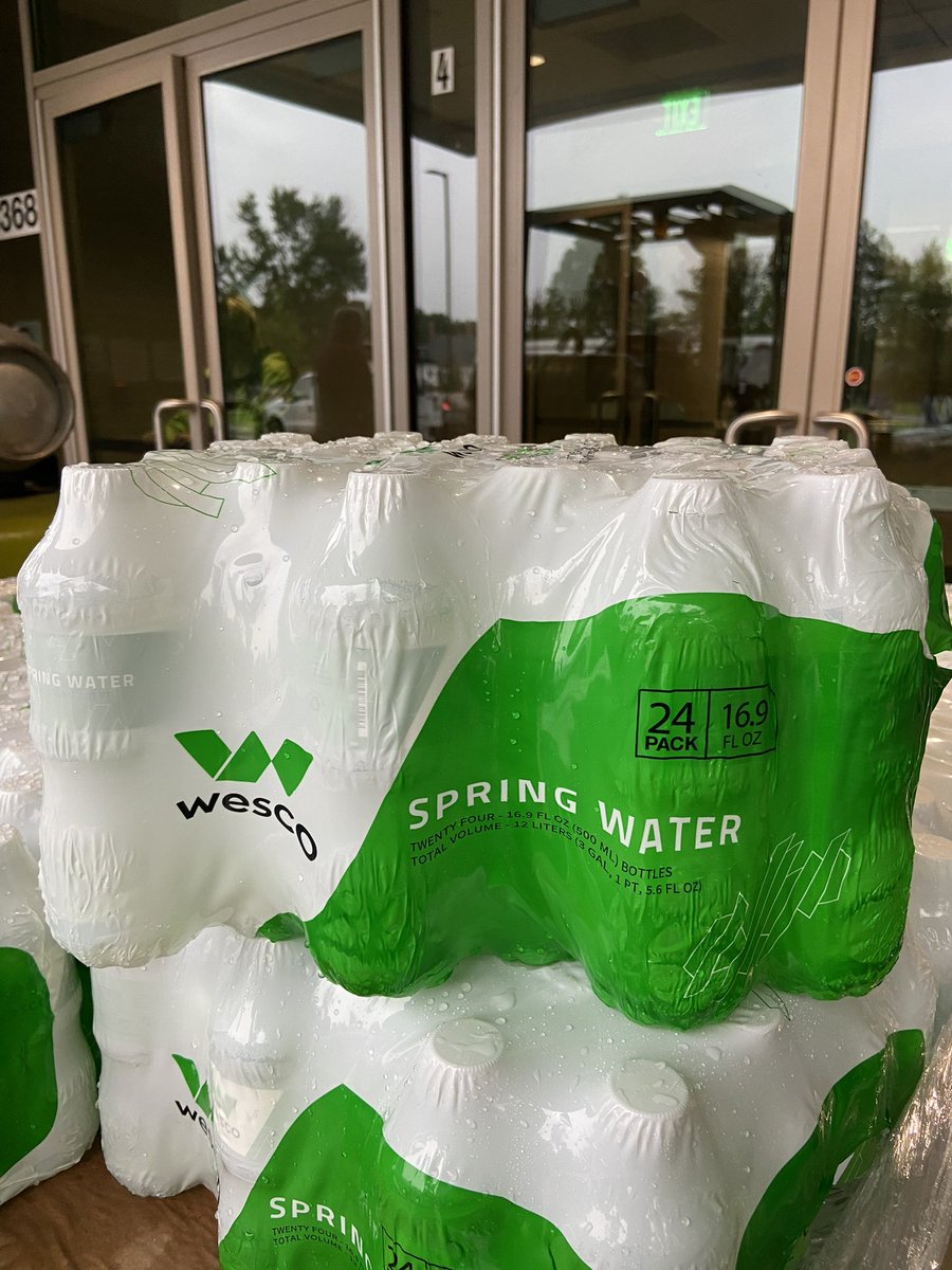 germantowntenn's tweet photo. On Saturday, bottled water (one case per car) will be available at Forest Hill Elementary, 3368 Forest Hill Road, between 9 a.m. to noon. https://t.co/HwM6jKVdLs